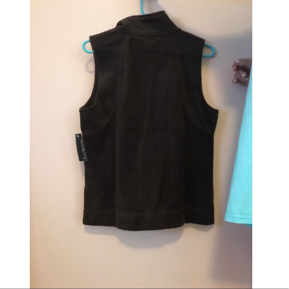 Vest - Picture 2 of 2